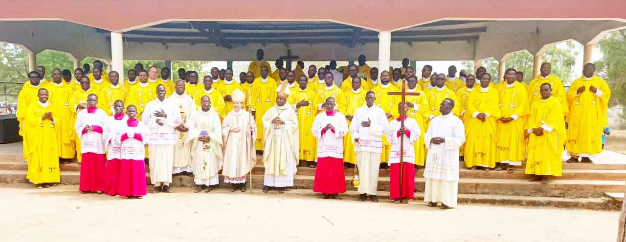 Avec Jésus et sa sainte Mère, soyons tous missionnaires !